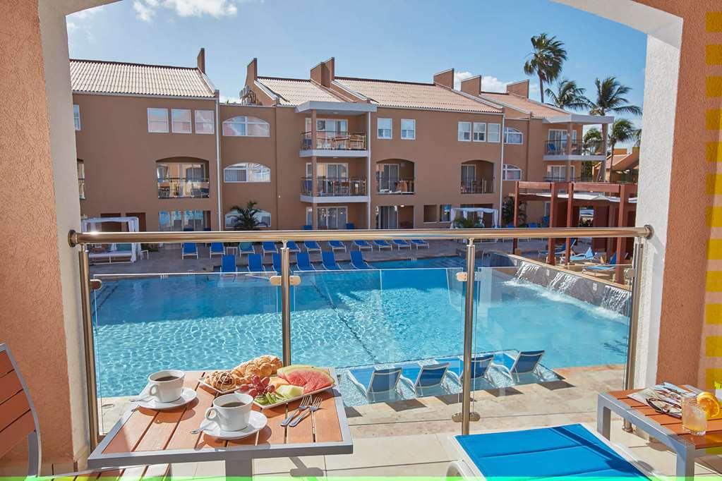 Divi Dutch Village Beach Resort Palm Beach Esterno foto