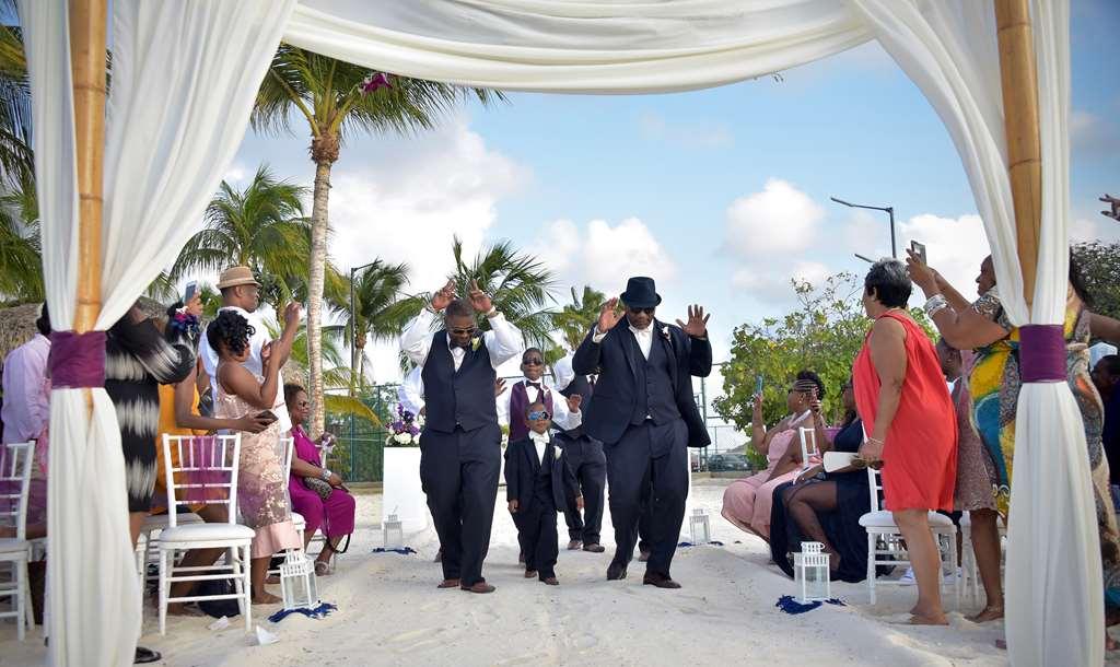 Divi Dutch Village Beach Resort Palm Beach Esterno foto