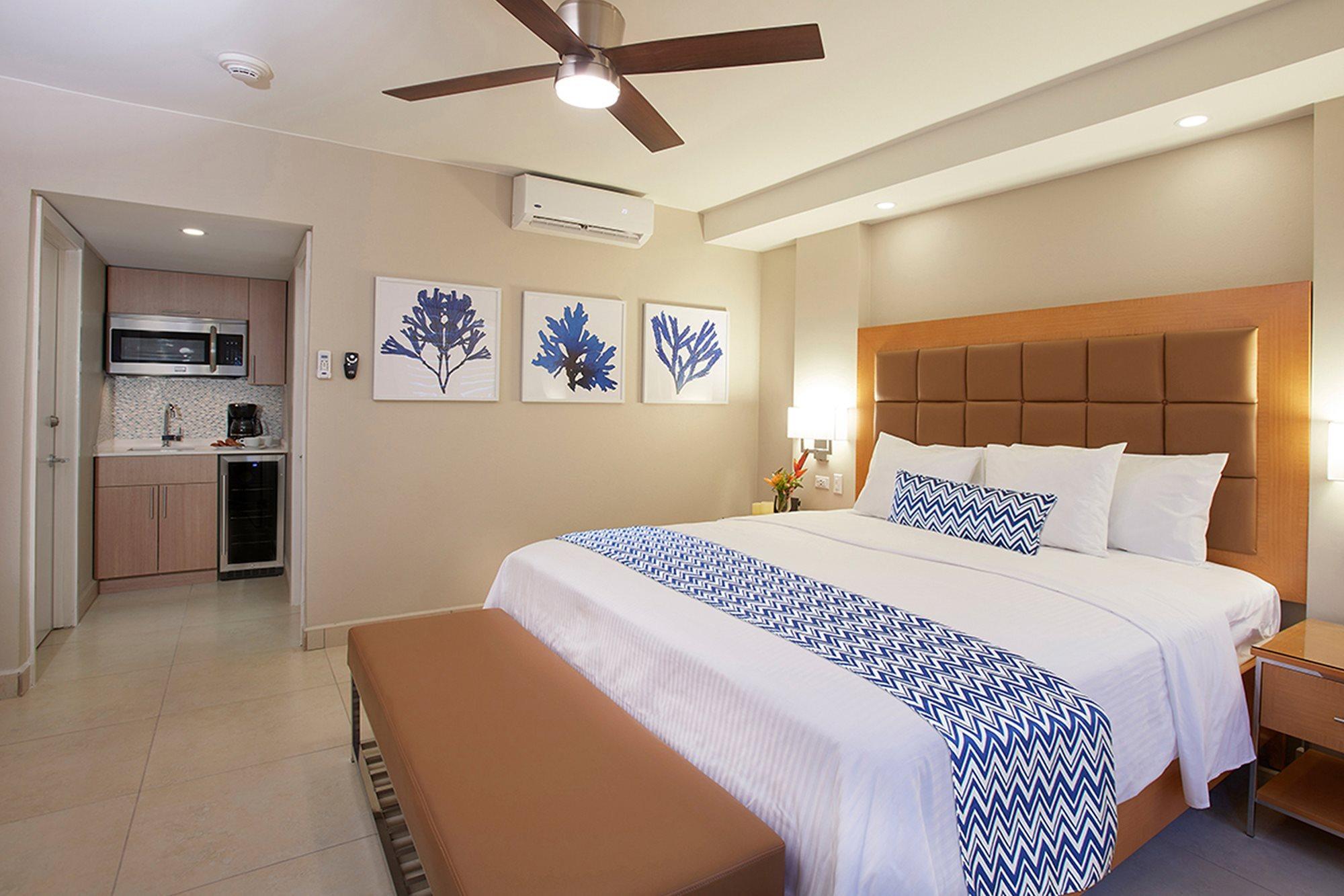 Divi Dutch Village Beach Resort Palm Beach Esterno foto