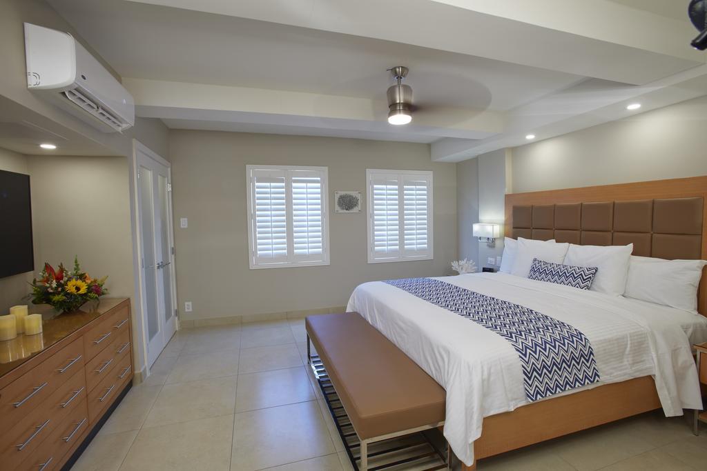 Divi Dutch Village Beach Resort Palm Beach Esterno foto