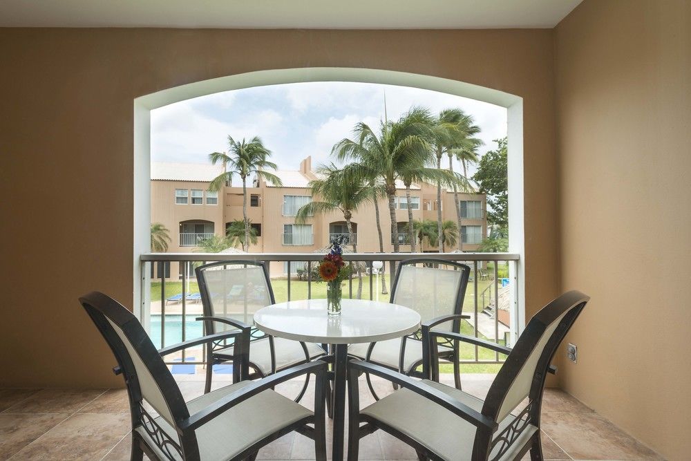 Divi Dutch Village Beach Resort Palm Beach Esterno foto